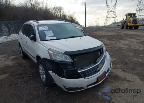 2014 Chevrolet Traverse Ls z USA, uszkodzony, nr VIN 1GNKVFEDXEJ285520